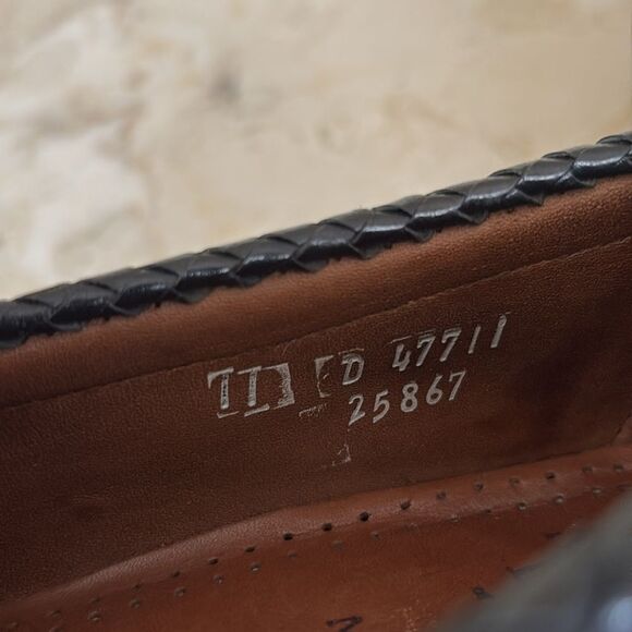 Allen Edmonds Maxfield Leather Tassel Loafers - Picture 16 of 16